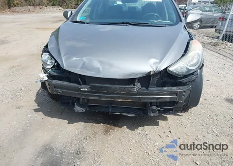 2013 Hyundai Elantra Gls из США, поврежденный, VIN 5NPDH4AE1DH354212